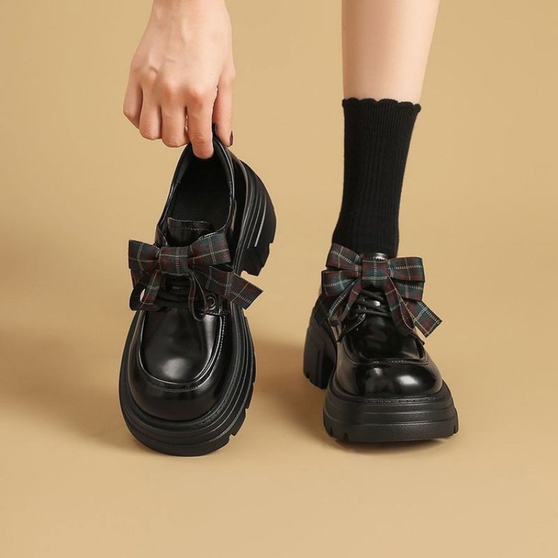 여성용 스위트 플라워 패턴 리본 장식 플랫폼 옥스퍼드  - Oxford Lace Up Women 리뷰 및 가격